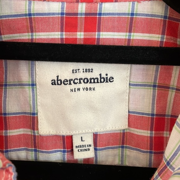 Abercrombie Junior size XS or girls size large abercrombie button up plaid shirt - Picture 3 of 4
